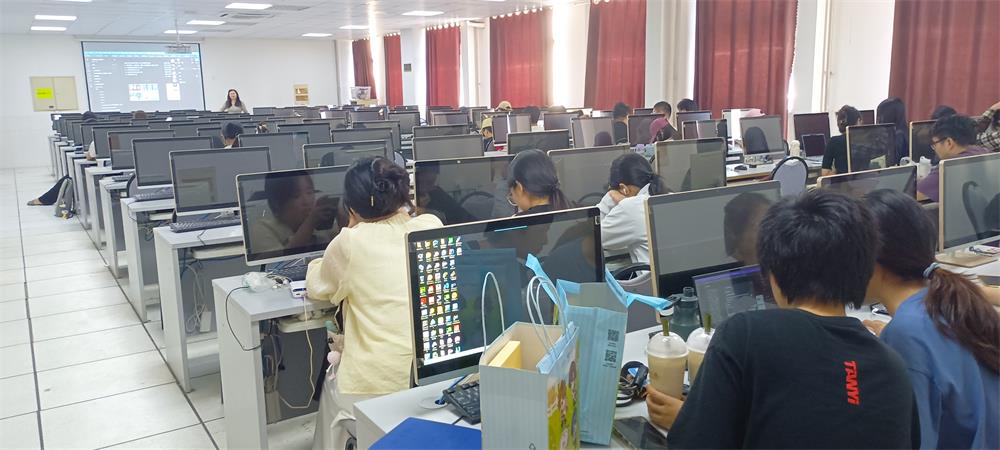 青岛农业大学经管学院电商专业AIGC实训课--中享思途